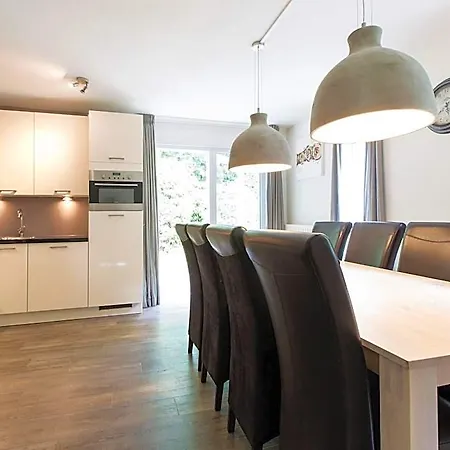 Comfortable With Combi-microwave In Surroundings 3* Lomm